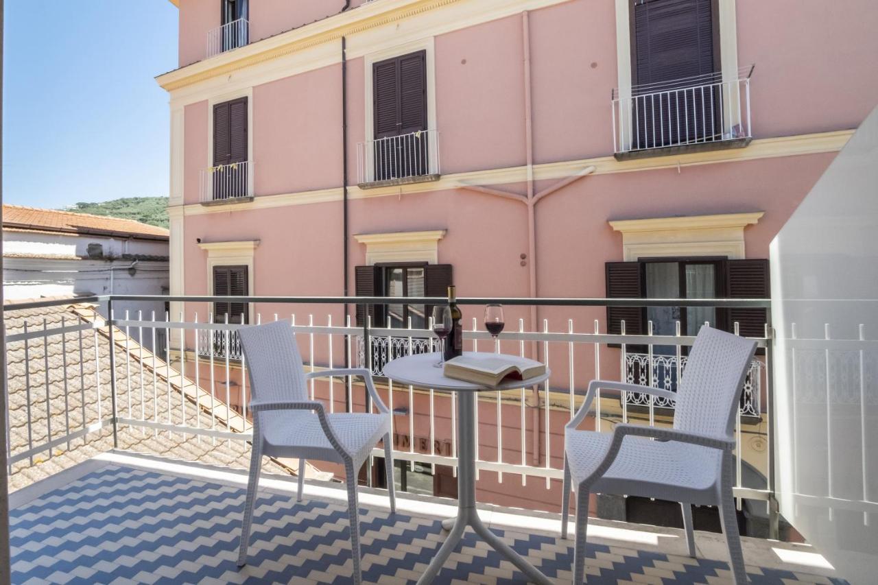 Neva Suites Massa Lubrense Sorrento Coast Екстериор снимка